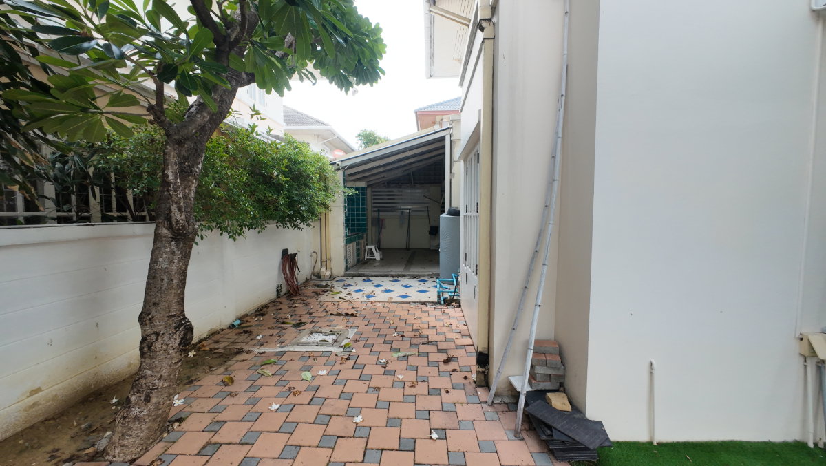 picture Baan Suan Phutthamonthon Sai 1, detached corner unit, fully furnished, ready to move in. - 6/34