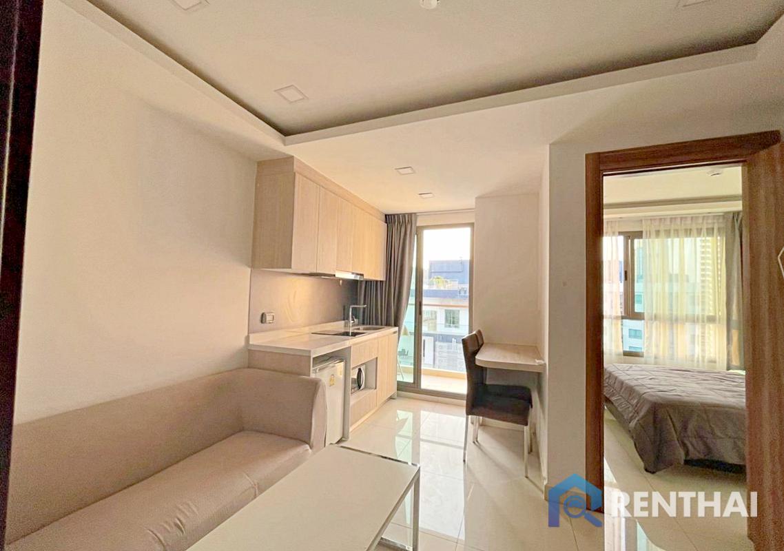 รูป คอนโด 1 ห้องนอนให้เช่าที่ Arcadia Beach Resort, พัทยา - เฟอร์นิเจอร์ครบครัน - รูปที่ 2/21