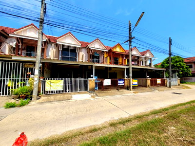 ทาวน์โฮม หัวหิน ประจวบคีรีขันธ์ : ทาวน์เฮ้าส์ 15.7 ตร.วา หัวหิน หัวหิน ประจวบคีรีขันธ์ 923,000