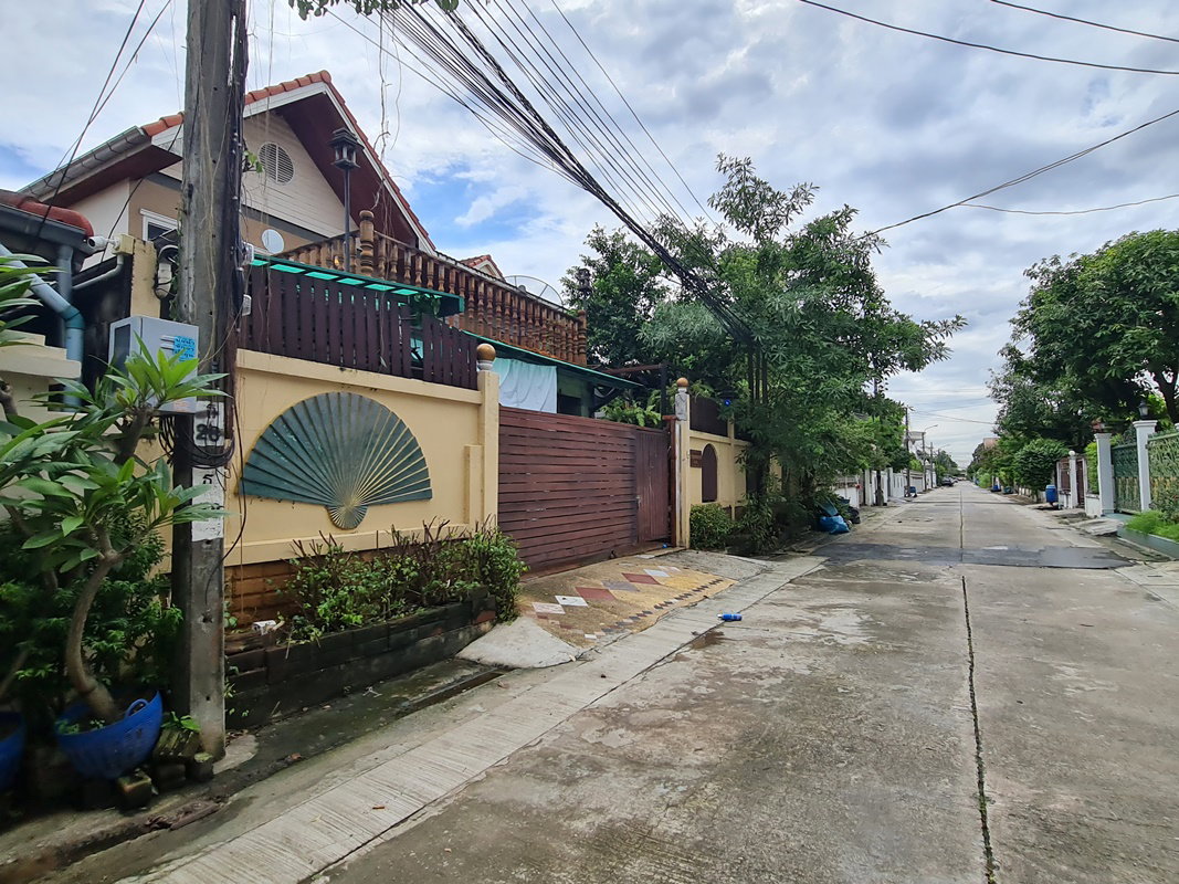 รูป บ้านเดี่ยว 96 ตร.วา ป.ผาสุก บรมราชชนนี ตลิ่งชัน กรุงเทพมหานคร 5.4M - รูปที่ 1/3