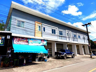 อาคารพาณิชย์ ศาลหลักเมืองจังหวัดอุดรธานี : อาคารพาณิชย์ 16.4 ตร.วา หมูม่น อุดรธานี เมืองอุดรธานี อุดรธานี 1.9M