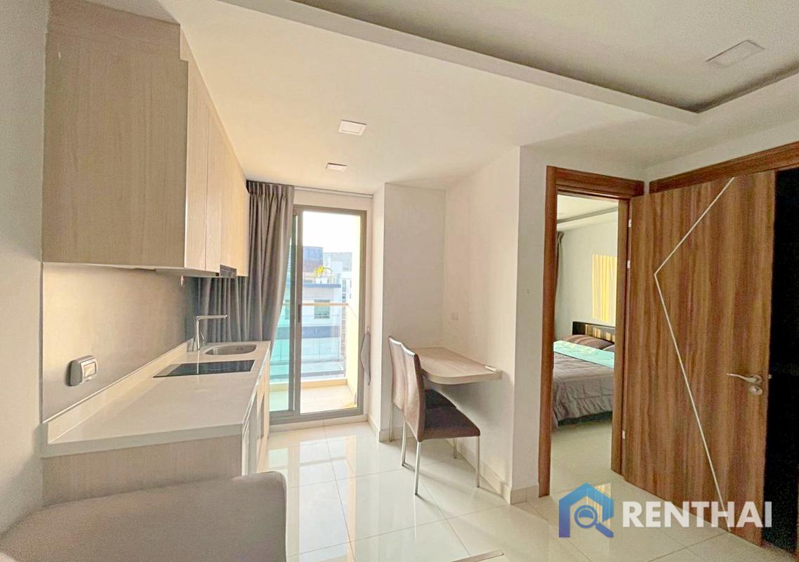 รูป คอนโด 1 ห้องนอนให้เช่าที่ Arcadia Beach Resort, พัทยา - เฟอร์นิเจอร์ครบครัน - รูปที่ 4/21