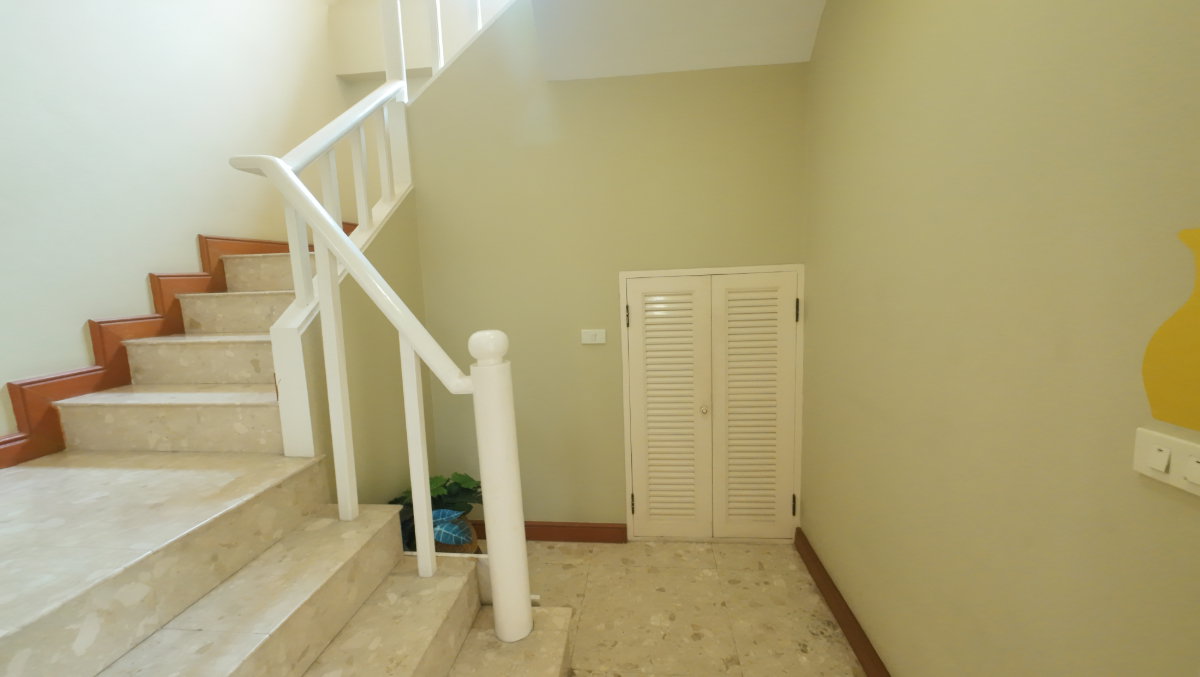 picture Baan Suan Phutthamonthon Sai 1, detached corner unit, fully furnished, ready to move in. - 13/34