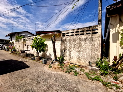 บ้านเดี่ยว ตึกคอม ชลบุรี : บ้านเดี่ยว 129 ตร.วา มะขามหย่ง ชลบุรี เมืองชลบุรี ชลบุรี 3.5M