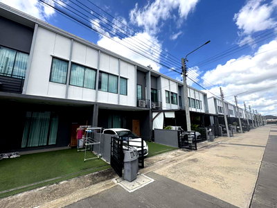 ทาวน์โฮม โรงเรียนนานาชาติเด่นหล้า : ทาวน์เฮ้าส์ 17.5 ตร.วา พลีโน่ ชัยพฤกษ์-แจ้งวัฒนะ ปากเกร็ด นนทบุรี 2.3M