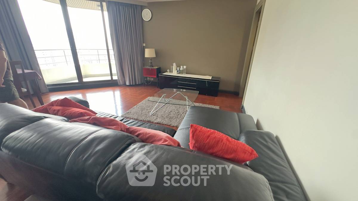 รูป คอนโด 2 ห้องนอน ขนาด 123 ตร.ม. ชั้น 21 Lake Avenue Sukhumvit 16 ใกล้ BTS อโศก (ID 2859955) - รูปที่ 16/18