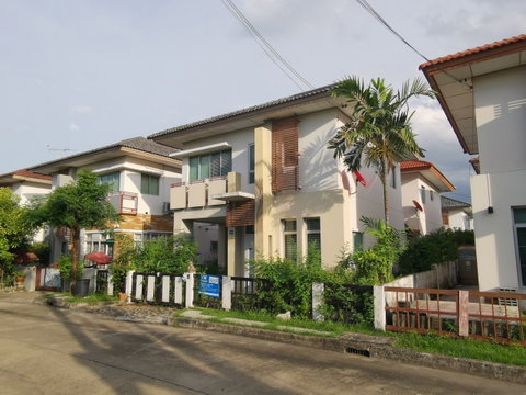 บ้านแฝด 35.1 ตร.วา พร้อมพัฒน์ กรีนโนวา รามอินทรา คลองสามวา กรุงเทพมหานคร 2.5M