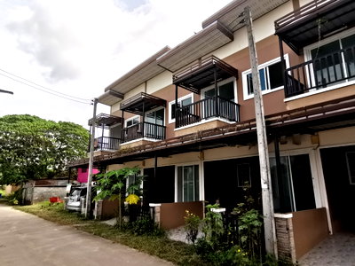 Townhouses for sale Nakhon Sri Thammarat : TOWN HOUSE 18.7 Sq.w. Thung Song Nakhon Sri Thammarat for 1.4M