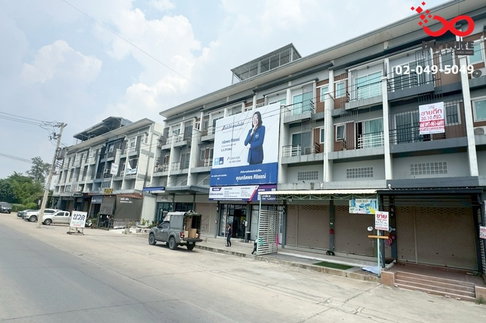 ขายอาคารพาณิชย์ 3.5 ชั้น ลำลูกกาคลอง 2 ซอยบุญคุ้ม ถนนลำลูกกา ติดถนน เหมาะค้าขายและทำออฟฟิศ