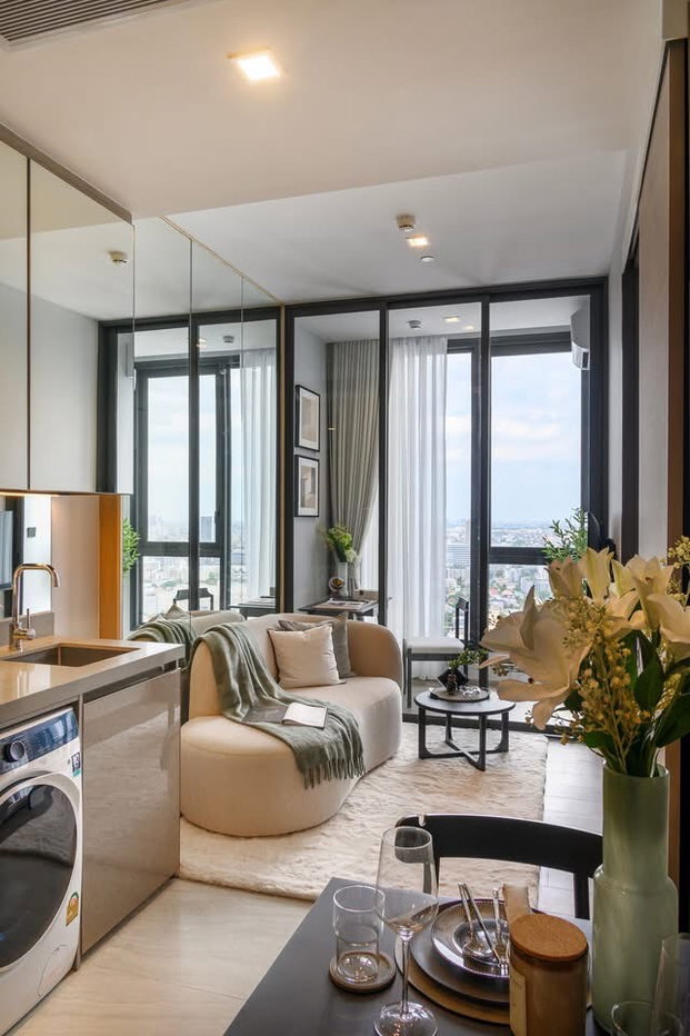 picture The Crest Park Residences - 8/12