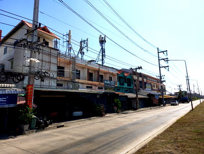 Shophouses for sale Phitsanulok : SHOP HOUSE 19.2 Sq.w. Muang Phitsanulok Phitsanulok for 2M
