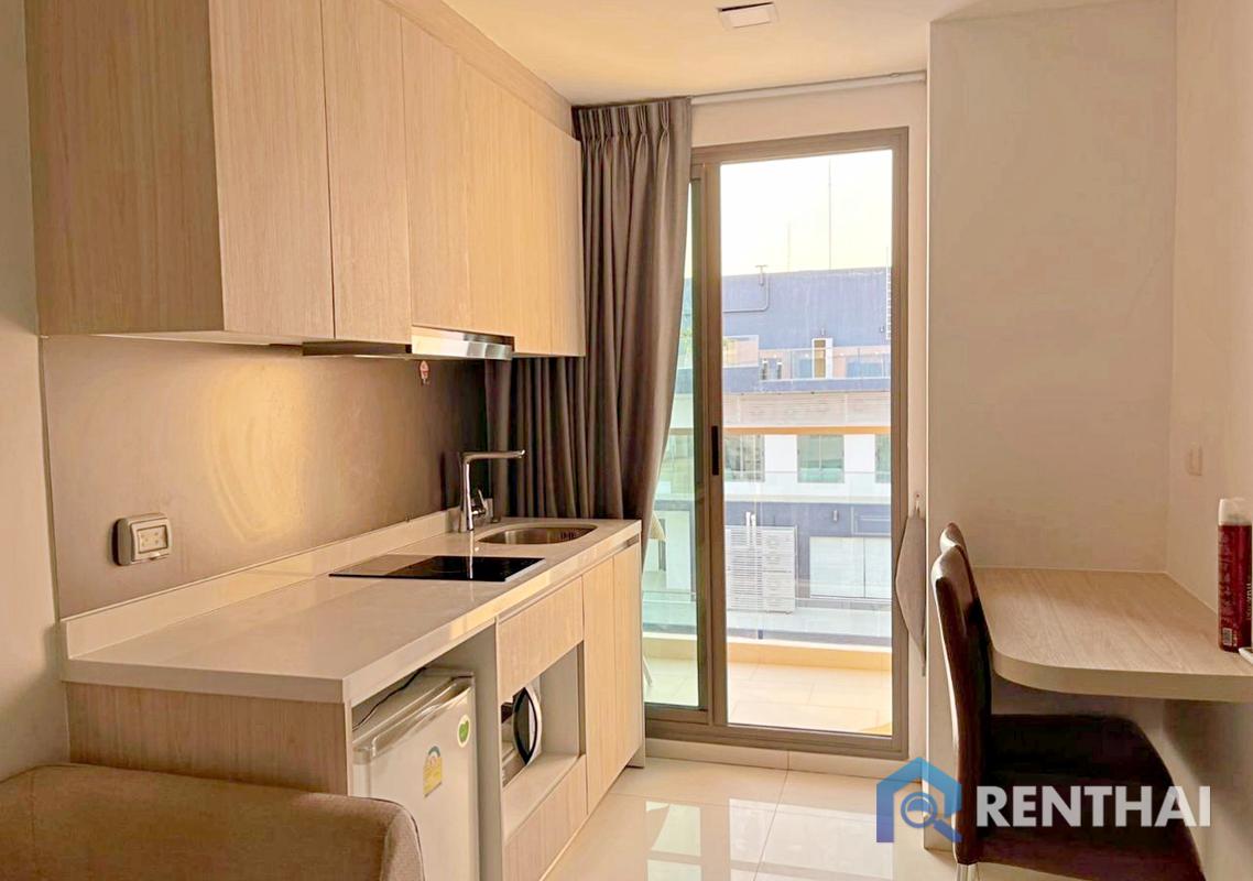 รูป คอนโด 1 ห้องนอนให้เช่าที่ Arcadia Beach Resort, พัทยา - เฟอร์นิเจอร์ครบครัน - รูปที่ 8/21