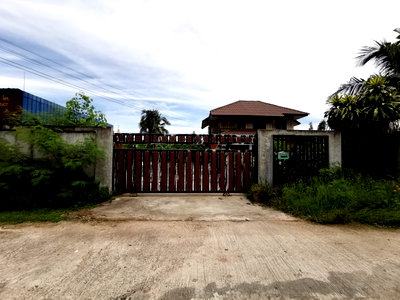 Houses for sale : HOME 751 Sq.w. Muang Surin Surin for 3.2M