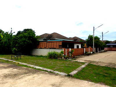 Houses for sale Ratchaburi Transport Station : HOME 55 Sq.w. Muang Ratchaburi Ratchburi for 2.9M