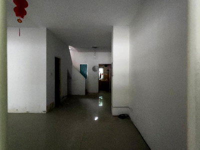 Townhouses for sale Si Racha Chonburi : TOWN HOUSE 28.3 Sq.w. Si Racha Chonburi for 1.5M