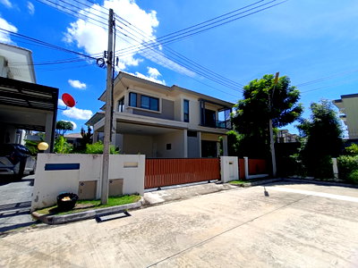 บ้านเดี่ยว วิทยาลัยเทคนิคปทุมธานี : บ้านเดี่ยว 64.5 ตร.วา สราญสิริ ติวานนท์-แจ้งวัฒนะ ปทุมธานี เมืองปทุมธานี ปทุมธานี 7.4M