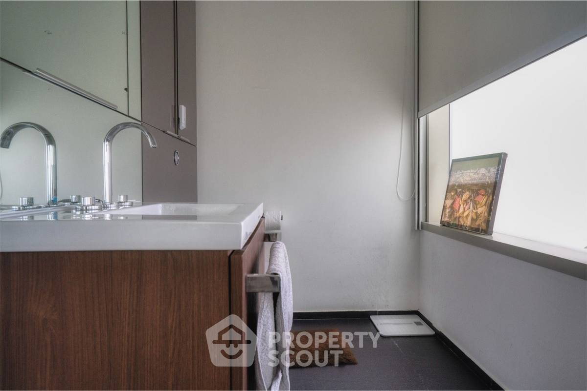 picture 2-BR 108 Sqm Condo For Sale, 185 Rajadamri, 400m To BTS Ratchadamri (ID 2860199) - 7/8