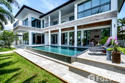 Houses for rent Wiset Road Phuket : 4 Bedroom Villa for rent in Rawai, Phuket  6206237