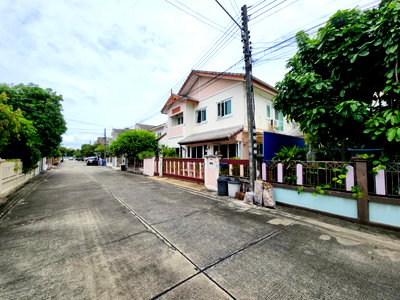 Houses for sale : HOME 65 Sq.w. Lam Luk Ka Pathumthani for 3.8M