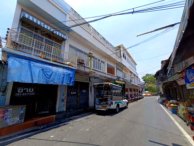 Shophouses for sale Muang Lop Buri Lopburi : SHOP HOUSE 13.4 Sq.w. Muang Lop Buri Lopburi for 1.9M