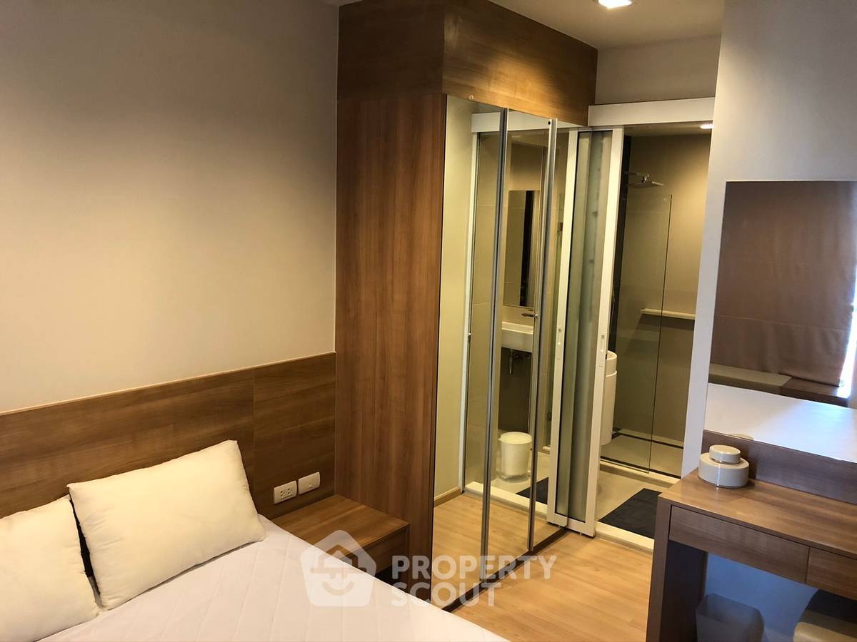 รูป คอนโด 1 ห้องนอน ขาย Rhythm Sathorn ใกล้ BTS สะพานตากสิน (ID 435511) - รูปที่ 6/11