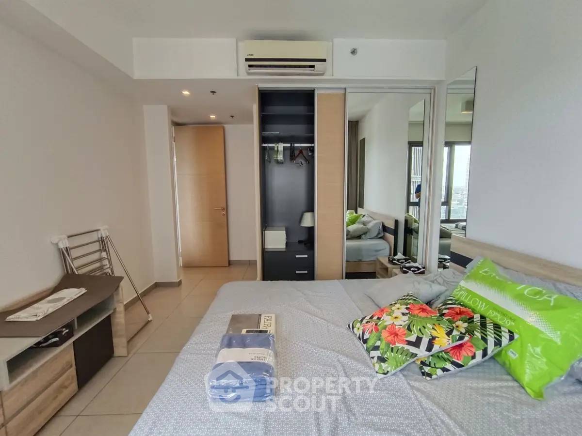 รูป คอนโด 1 ห้องนอน ชั้นสูง 19 ห้อง 45 ตร.ม. โครงการ The Lofts Ekkamai ใกล้ BTS เอกมัย 200 ม. (ID 2873860) - รูปที่ 11/15