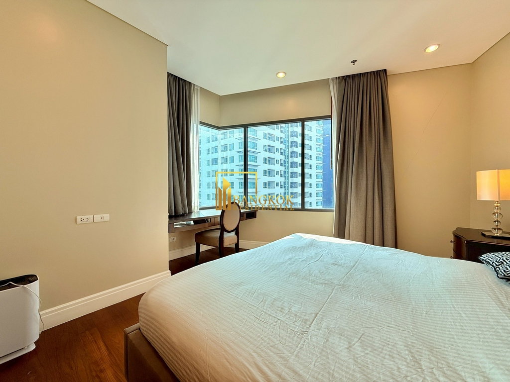 รูป Bright Sukhumvit 24 | Spacious 1 Bed Condo in Phrom Phong - BR17800CD - รูปที่ 11/27