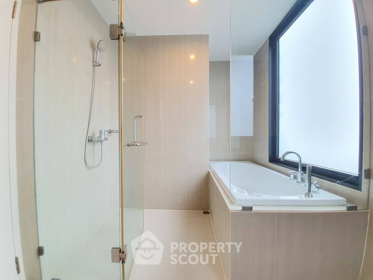 รูป คอนโด 2 ห้องนอน วิวสูง ชั้น 15 ขนาด 81 ตร.ม. วิลล่าอโศก ใกล้ MRT เพชรบุรี 200 ม. (ID 2874524) - รูปที่ 10/13