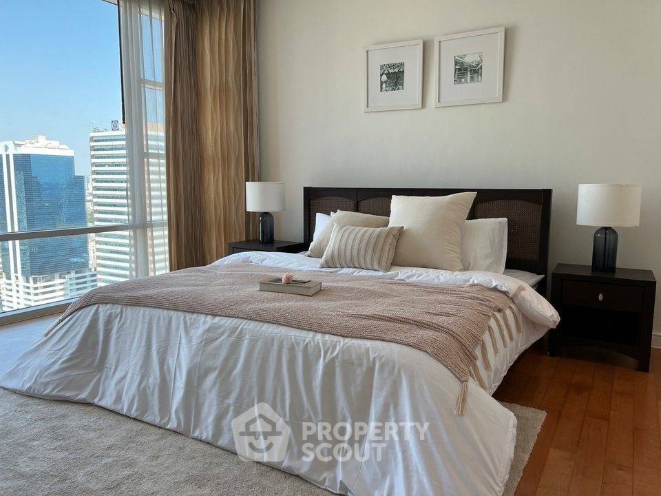 picture Pet-Friendly 2-BR Fullerton Sukhumvit Near BTS Ekkamai (ID 2874247) - 9/14