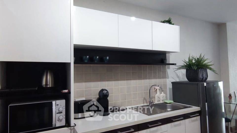 picture 1-BR 40 Sqm Condo For Sale In Rawee Waree Residence, Near Nimmanhaemin (ID 2875134) - 5/20