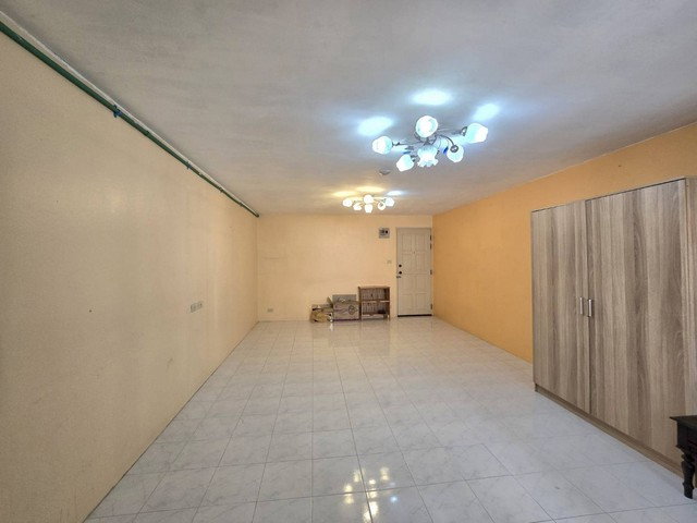 picture FOR SALE Royal Tower 3 950000 BAHT. - 3/8