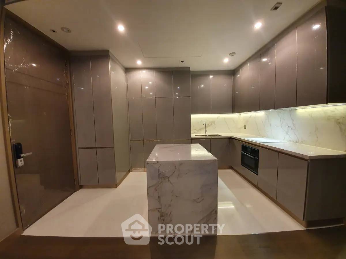 picture 27th-Floor 2-BR At The Esse At Singha Complex, MRT Phetchaburi (ID 2873728) - 2/10