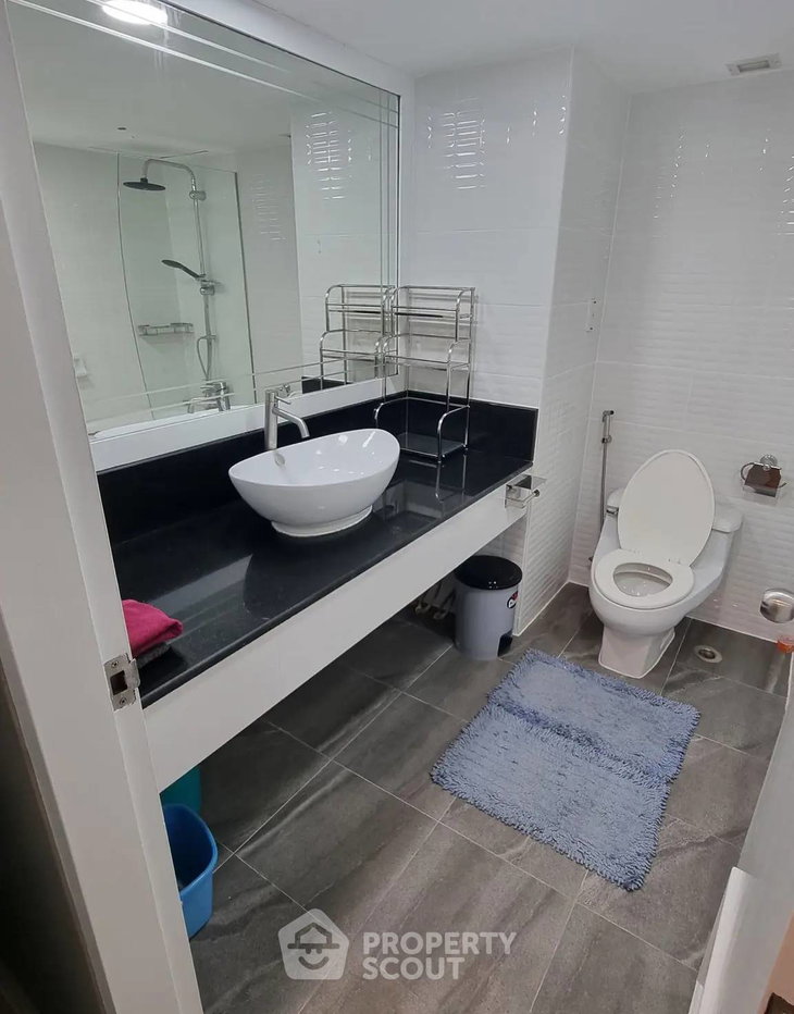 รูป คอนโด 1 ห้องนอน 65 ตร.ม. ชั้น 11 Omni Tower ใกล้ BTS นานา 400 ม. (ID 2874592) - รูปที่ 15/16