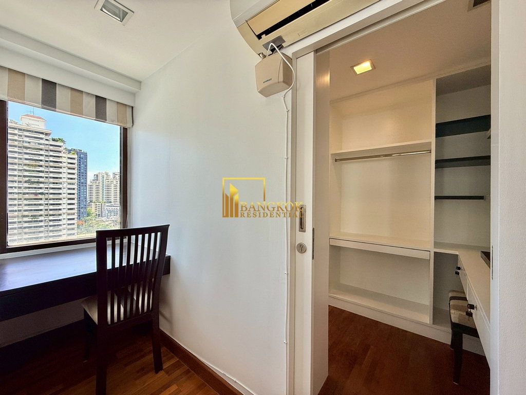 รูป Acadamia Grand Tower | Spacious 2 Bed Condo in Phrom Phong - BR15259CD - รูปที่ 14/35