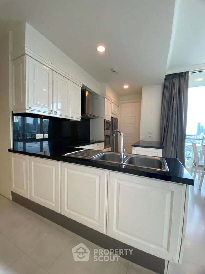 รูป คอนโด 2 ห้องนอน ชั้น 24 Royce Private Residences ใกล้ MRT สุขุมวิท (ID 2874006) - รูปที่ 5/15