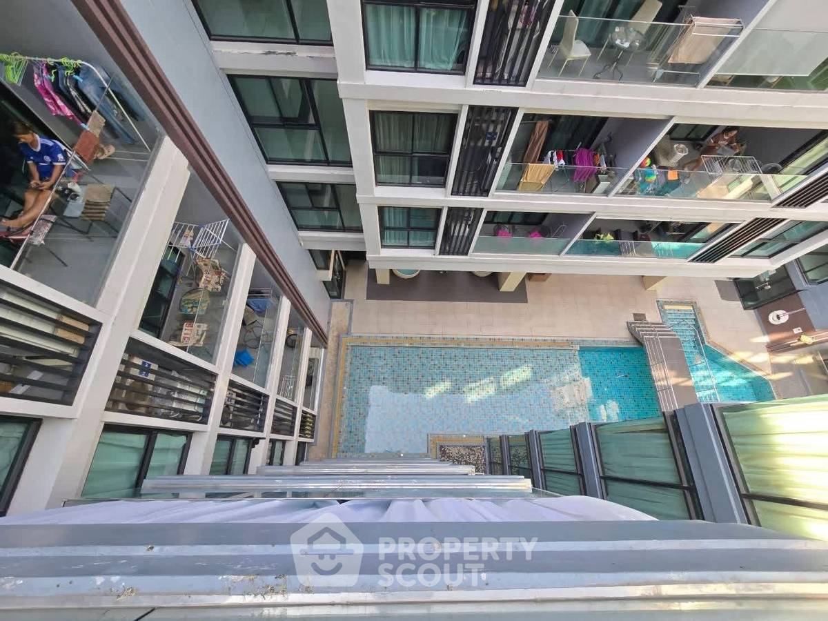 รูป คอนโด 1 ห้องนอน 55 ตร.ม. ให้เช่า ที่ สยาม ออเรียนทอล พราตมnak ใกล้ พราตมnak (ID 2873339) - รูปที่ 3/9