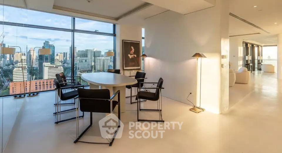 รูป คอนโด 4 ห้องนอน ขนาด 440 ตร.ม. โครงการ The Residences At The St Regis Bangkok ใกล้ BTS ราชดำริ 90 ม. (ID 2873714) - รูปที่ 17/30