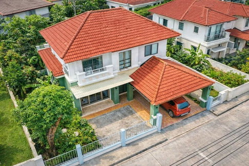 สุกี้ตี๋น้อย 1.38 กม. รังสิต-นครนายก ถ.พระองค์เจ้าสายคลอง 4 บ้านเดี่ยว 2 ชั้น 50 ตร.วา. 200 ตร.ม. 4 นอน 3 น้ำ บ้านหลังใหญ่