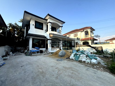 Houses for sale Nong Khaem : For Sale House , Wararom Phetkasem 69 , newly renovated , Nong Khaem , Nong Khaem , Bangkok , CX-153079 ✅ Live chat with us ADD LINE @connexproperty ✅
