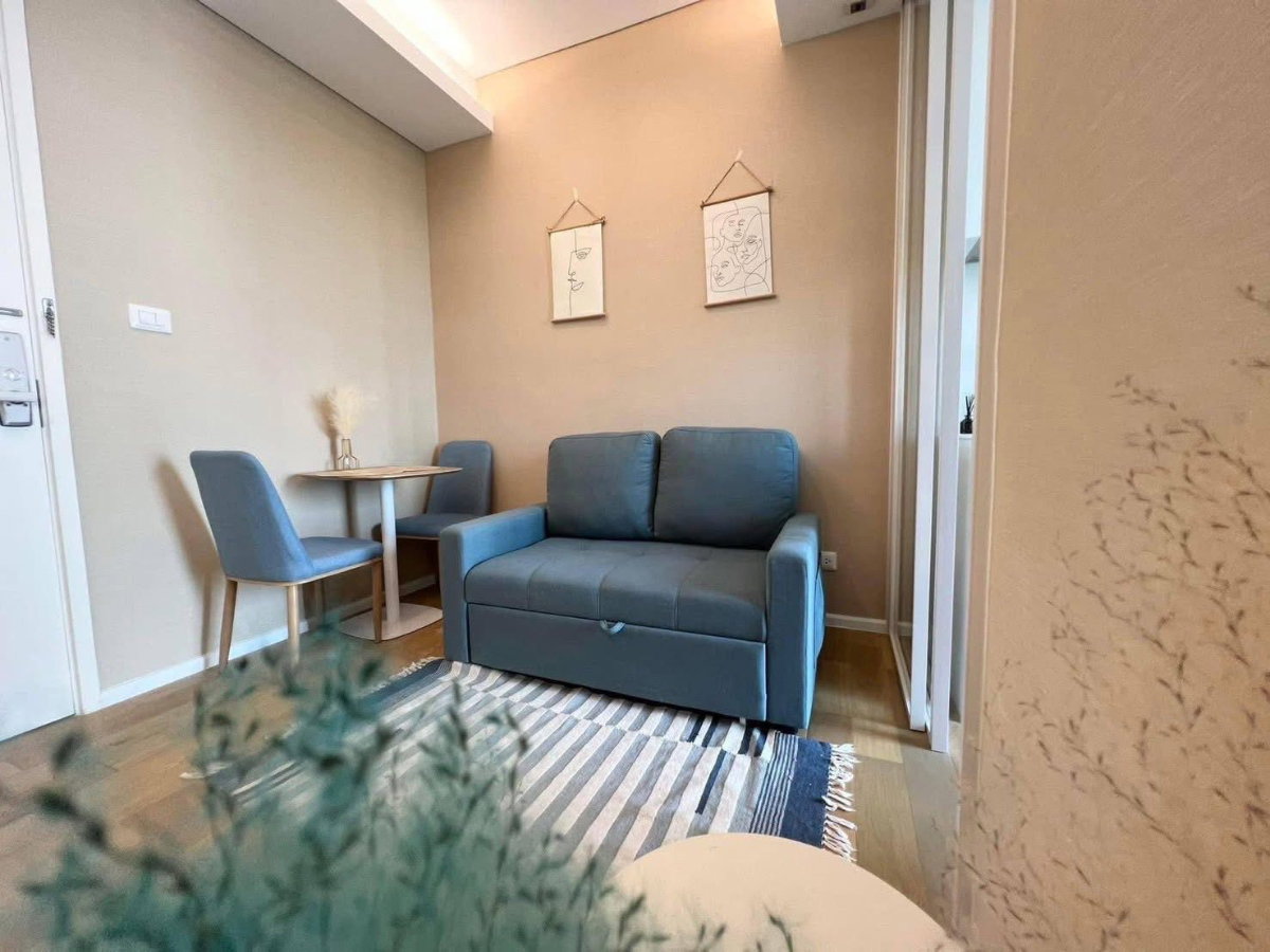 รูป 🏙️ สัมผัสชีวิตเหนือระดับ! คอนโด The Saint Residences พร้อมเฟอร์นิเจอร์ครบ (DSL2246) - รูปที่ 5/8