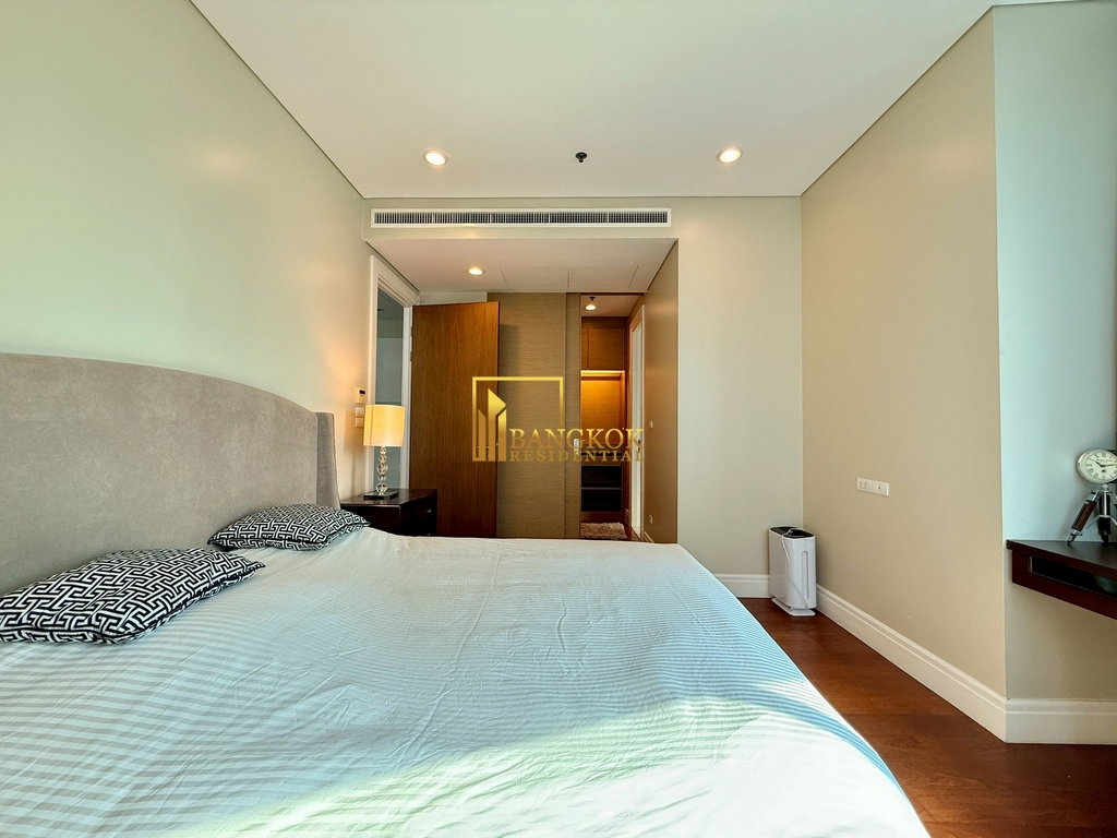 รูป Bright Sukhumvit 24 | Spacious 1 Bed Condo in Phrom Phong - BR17800CD - รูปที่ 12/27
