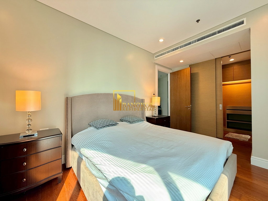รูป Bright Sukhumvit 24 | Spacious 1 Bed Condo in Phrom Phong - BR17800CD - รูปที่ 13/27