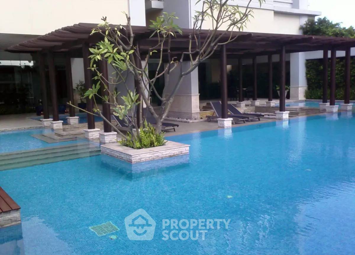 picture 2-BR Condo For Sale, 16th-Floor, 100 Sqm Baan Siri 24 Near BTS Phrom Phong (ID 2873696) - 5/7