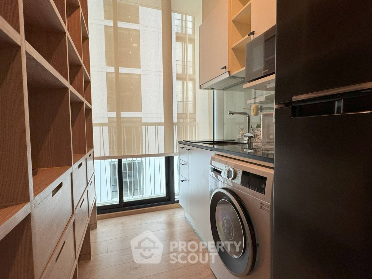รูป คอนโด 2 ห้องนอน 62 ตร.ม. ที่ โนเบิล รีคอล สุขุมวิท 19 ใกล้ MRT สุขุมวิท 400 ม. (ID 2867320) - รูปที่ 6/16
