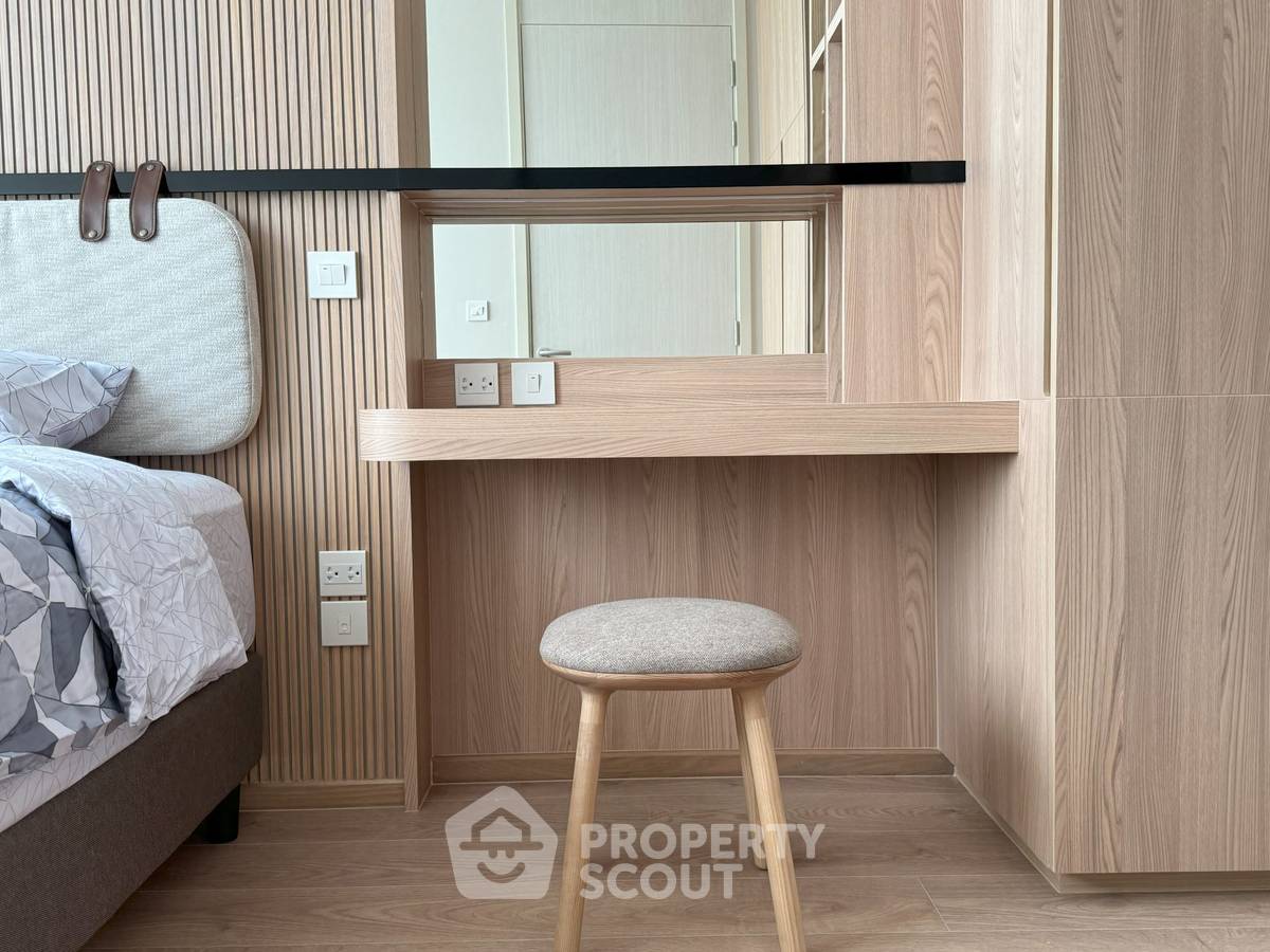 รูป คอนโด 2 ห้องนอน 62 ตร.ม. ที่ โนเบิล รีคอล สุขุมวิท 19 ใกล้ MRT สุขุมวิท 400 ม. (ID 2867320) - รูปที่ 8/16