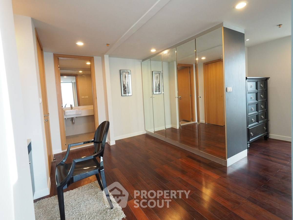 รูป คอนโด 4 ห้องนอน ชั้นสูง 43 295 ตร.ม. ให้เช่า Circle Condominium ใกล้ MRT เพชรบุรี (ID 2874514) - รูปที่ 18/30