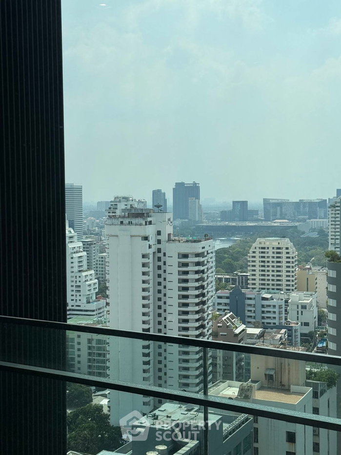 รูป คอนโด 2 ห้องนอน Q1 สุขุมวิท 110 ตร.ม. ใกล้ BTS นานา 20 ม. (ID 2875259) - รูปที่ 3/11