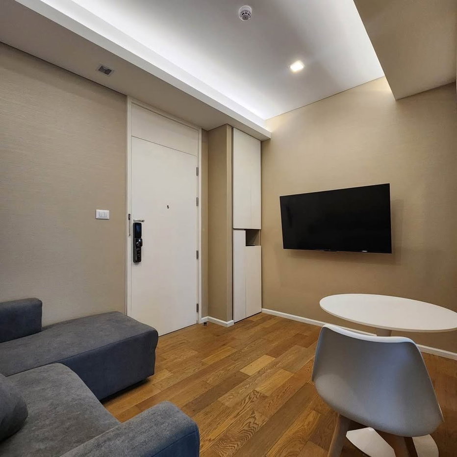picture 🏙️ Rent The Saint Residences: Premium condo with excellent connectivity (DSL2212) - 1/18