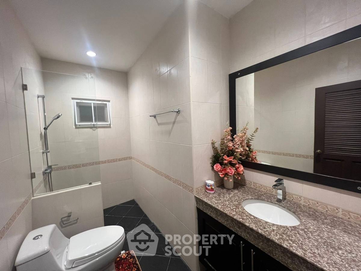 รูป ขายวิลล่า 3 ห้องนอน โครงการ Emerald Green ทับใต้ หัวหิน (ID 2872836) - รูปที่ 14/15