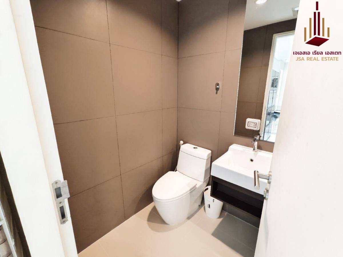 picture ✨ For Rent: Up Ekamai Condo ✨ 💰 Only 50,000 THB/month - 8/8